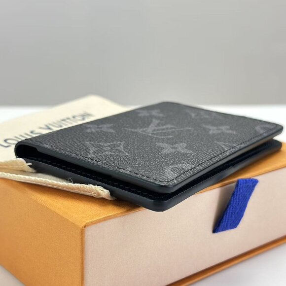 Brand New Louis Vuitton Monogram Card Holder - Picture 5 of 6